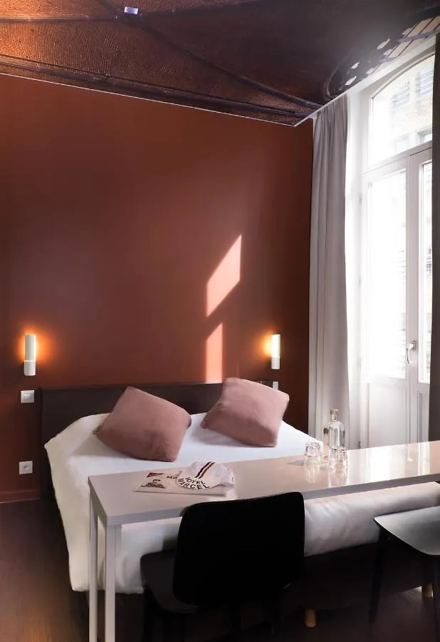 Hotel Marcel Bruggy 3*,