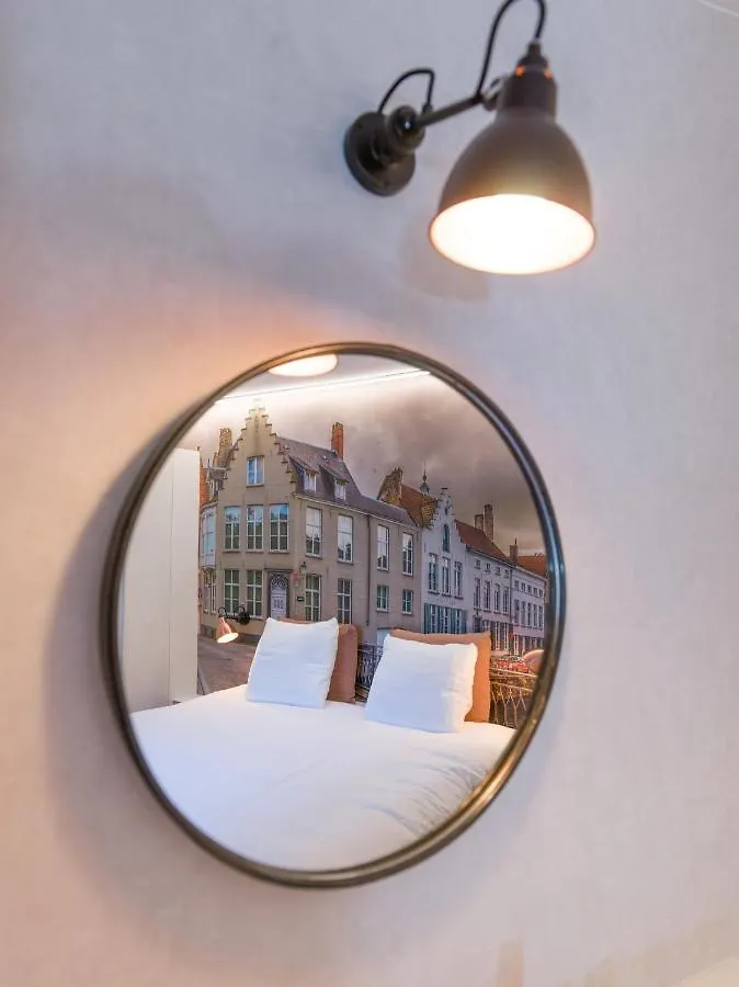 Hotel Marcel Brujas